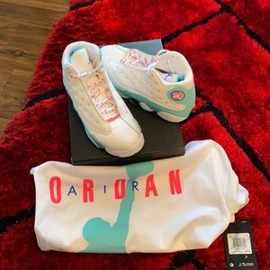 Brand new  Jordan 13 Retro size 3  and shirt